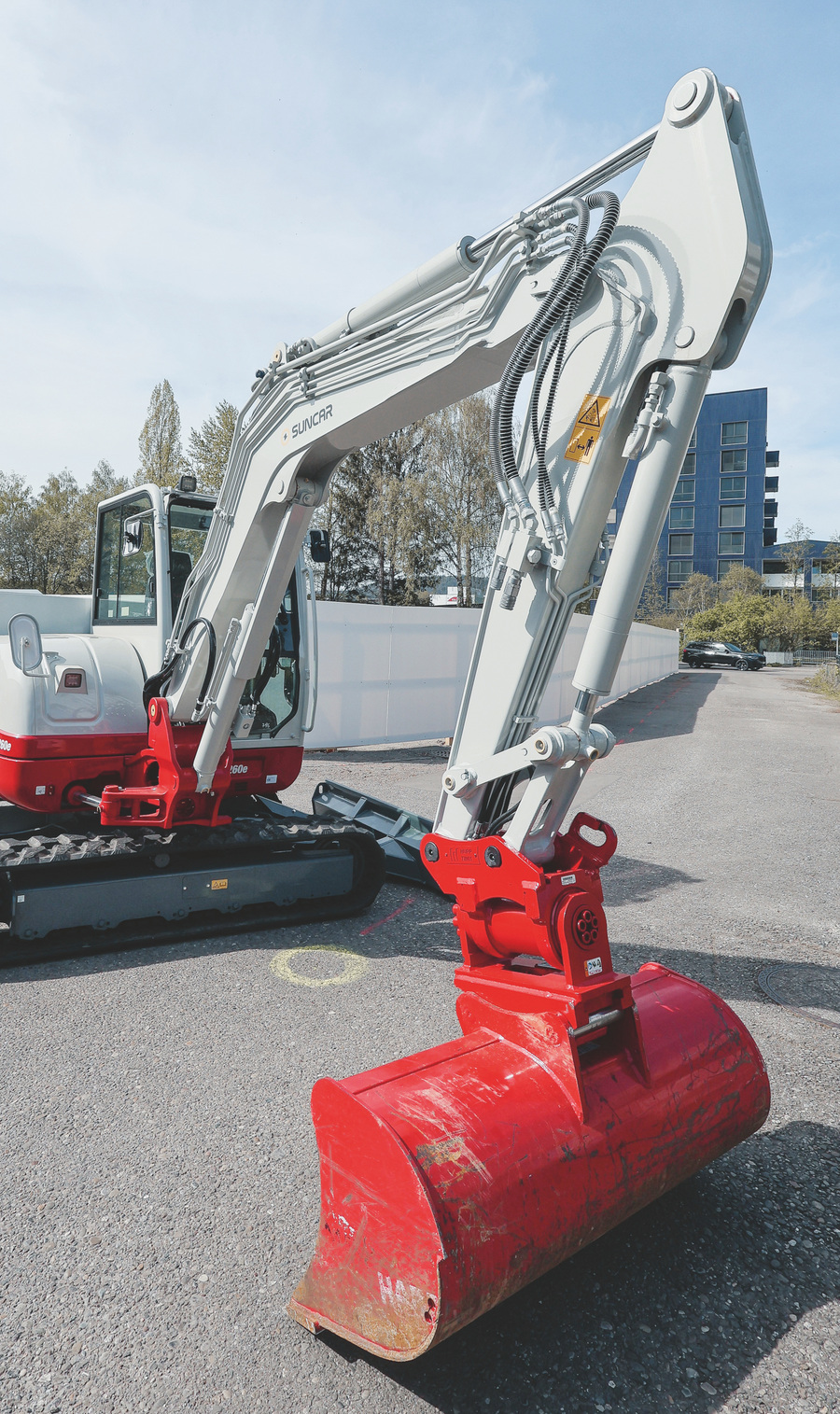 Suncar Elektromobilität Bagger und Lader