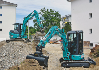 Kobelco Baumaschinenmiete Bagger und Lader